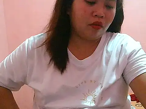 Snapshot of fresh_rosie chatting on May 5, 11:02 am fresh rosie online show from May 5, 11:02 am