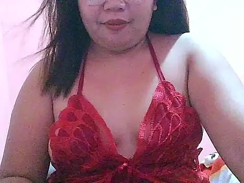 Snapshot of fresh_rosie chatting on May 10, 11:47 am fresh rosie online show from May 10, 11:47 am