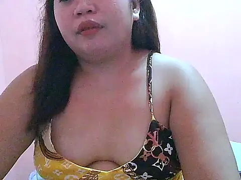 Snapshot of fresh_rosie chatting on May 12, 12:55 pm fresh rosie online show from May 12, 12:55 pm