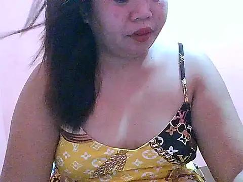 Snapshot of fresh_rosie chatting on May 30, 9:20 pm fresh rosie online show from May 30, 9:20 pm