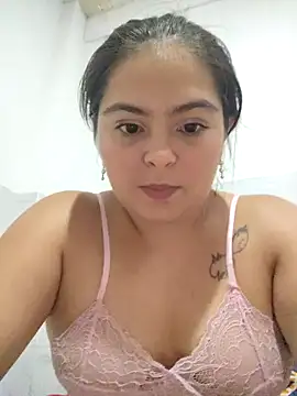 yatzuriperrita online show from February 23, 9:04 pm