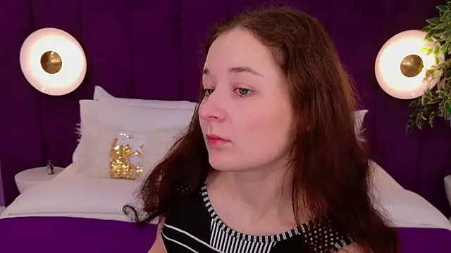 Snapshot of NancyJonson chatting on September 29, 3:13 am NancyJonson online show from September 29, 3:13 am