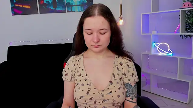 NancyJonson online show from November 11, 3:34 am