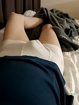 Snapshot of rikutorikukuto chatting on November 11, 8:09 am rikutorikukuto online show from November 11, 8:09 am