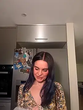 RosieCheexxxxxx online show from September 16, 12:00 am