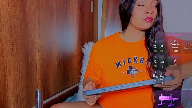 Alice-Benette online show from March 11, 2:27 am