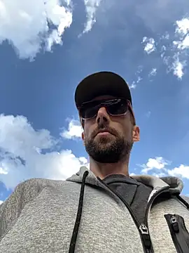 thejohnryancollection online show from October 22, 12:10 am