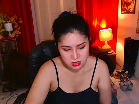 Snapshot of tsBiancalicious chatting on May 2, 4:34 pm tsBiancalicious online show from May 2, 4:34 pm