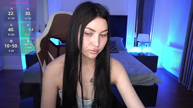 EliseVelour online show from May 14, 12:46 pm