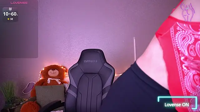 EliseVelour online show from February 11, 1:33 pm