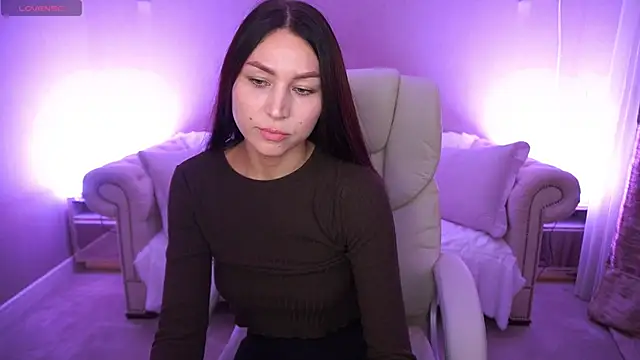 EliseVelour online show from October 19, 12:52 pm