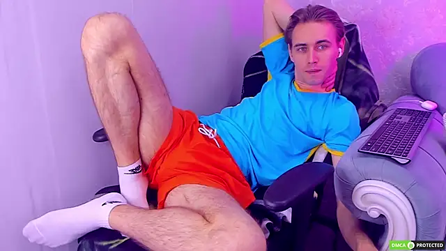 WilliamDyson online show from October 12, 3:08 am