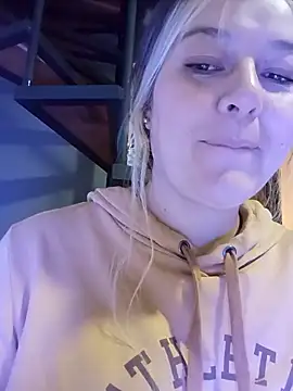 Fernandar2025 online show from November 14, 12:36 am