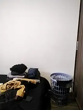 Fernandar2025 online show from November 10, 4:34 pm