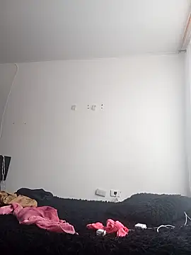 Fernandar2025 online show from April 10, 4:14 pm