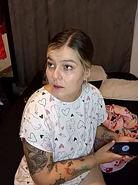 Fernandar2025 online show from October 24, 2:10 am