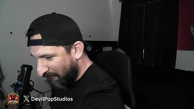 DevilPup75  online show from June 25, 5:18 pm