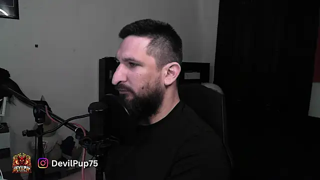 DevilPup75  online show from June 7, 5:07 pm