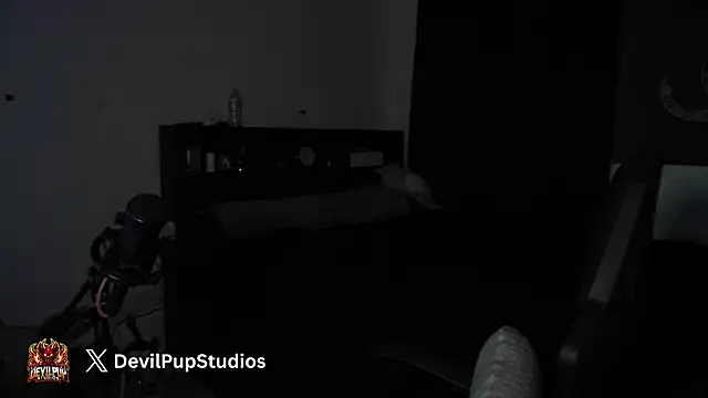 DevilPup75  online show from June 23, 3:37 am