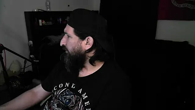 DevilPup75  online show from May 11, 3:52 am