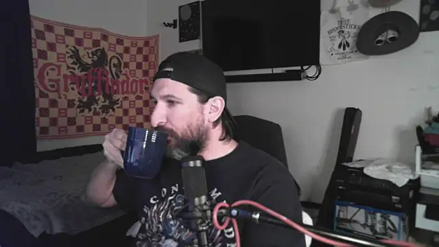 DevilPup75  online show from February 21, 4:36 am