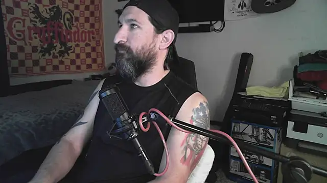 DevilPup75  online show from February 24, 3:18 am