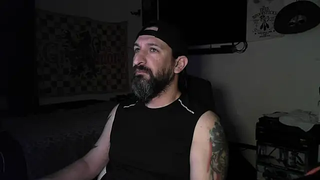 DevilPup75  online show from February 17, 5:05 am