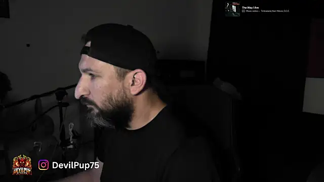 DevilPup75  online show from June 10, 8:59 am