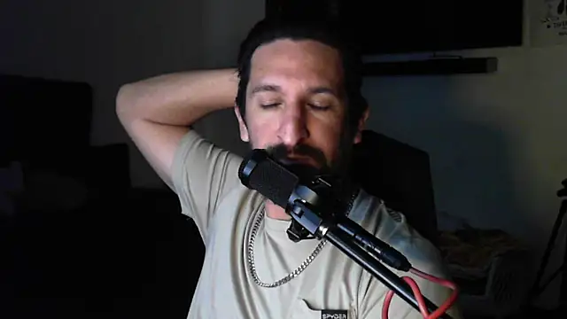 Snapshot of DevilPup75_ chatting on September 8, 11:15 pm DevilPup75  online show from September 8, 11:15 pm