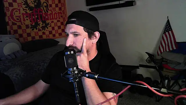 Snapshot of DevilPup75_ chatting on September 30, 10:43 am DevilPup75  online show from September 30, 10:43 am