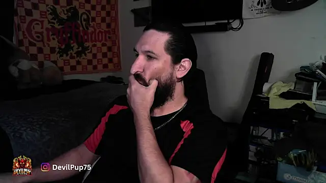 DevilPup75  online show from March 24, 3:17 am