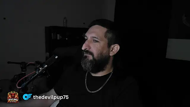 DevilPup75  online show from June 20, 2:49 am