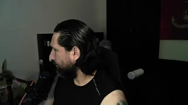 DevilPup75  online show from May 23, 4:06 pm