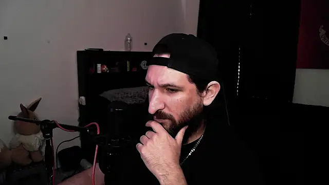 DevilPup75  online show from May 4, 7:17 pm