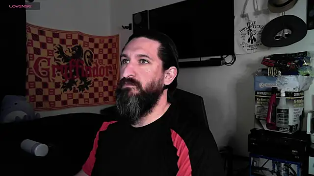 DevilPup75  online show from April 4, 4:08 am