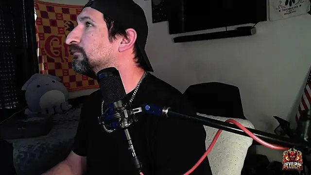 Snapshot of DevilPup75_ chatting on September 29, 3:06 pm DevilPup75  online show from September 29, 3:06 pm