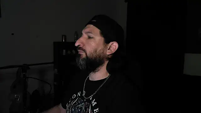 DevilPup75  online show from May 21, 10:34 am