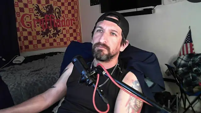 Snapshot of DevilPup75_ chatting on October 11, 12:39 pm DevilPup75  online show from October 11, 12:39 pm
