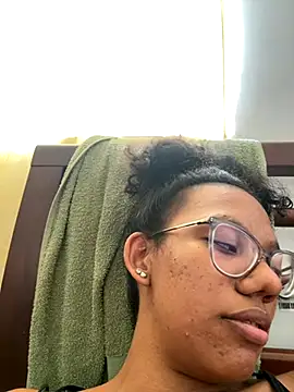 Valen1800 online show from November 3, 5:05 pm