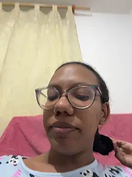 Valen1800 online show from November 7, 1:21 am