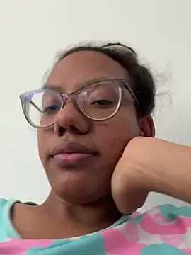 Valen1800 online show from January 14, 6:55 pm