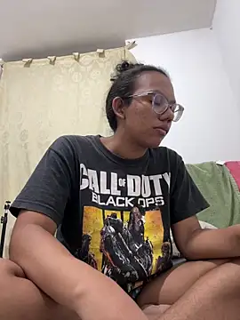 Valen1800 online show from February 10, 1:15 am