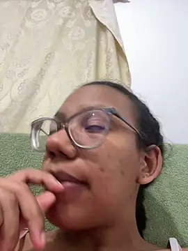 Valen1800 online show from December 18, 12:16 am