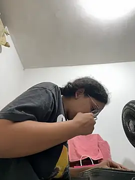 Valen1800 online show from March 14, 1:00 am