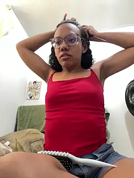 Valen1800 online show from April 17, 8:55 pm