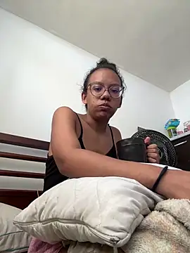 Valen1800 online show from March 29, 6:09 pm