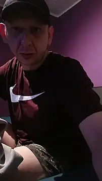 Snapshot of Thoma9034 chatting on November 15, 11:31 pm Thoma9034 online show from November 15, 11:31 pm