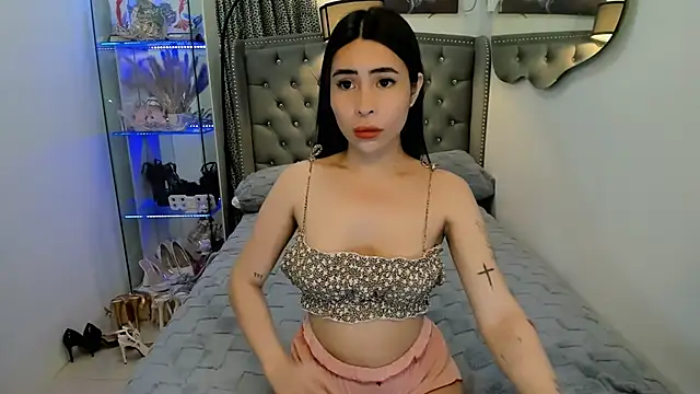 Claudia empress online show from November 30, 5:47 pm