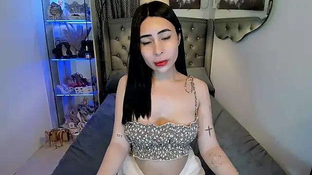 Claudia empress online show from November 7, 10:46 pm