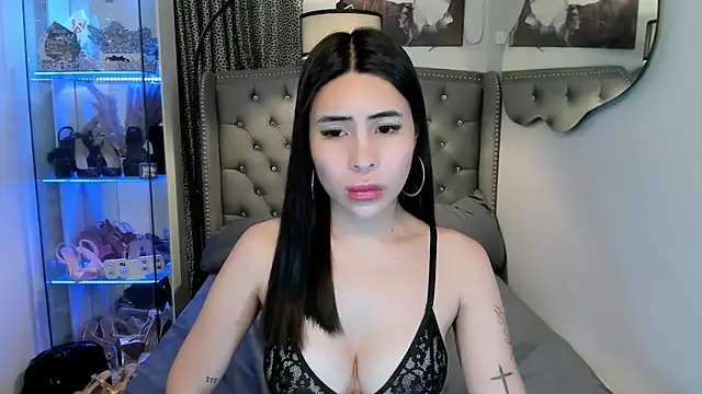 Claudia empress online show from October 23, 4:49 pm